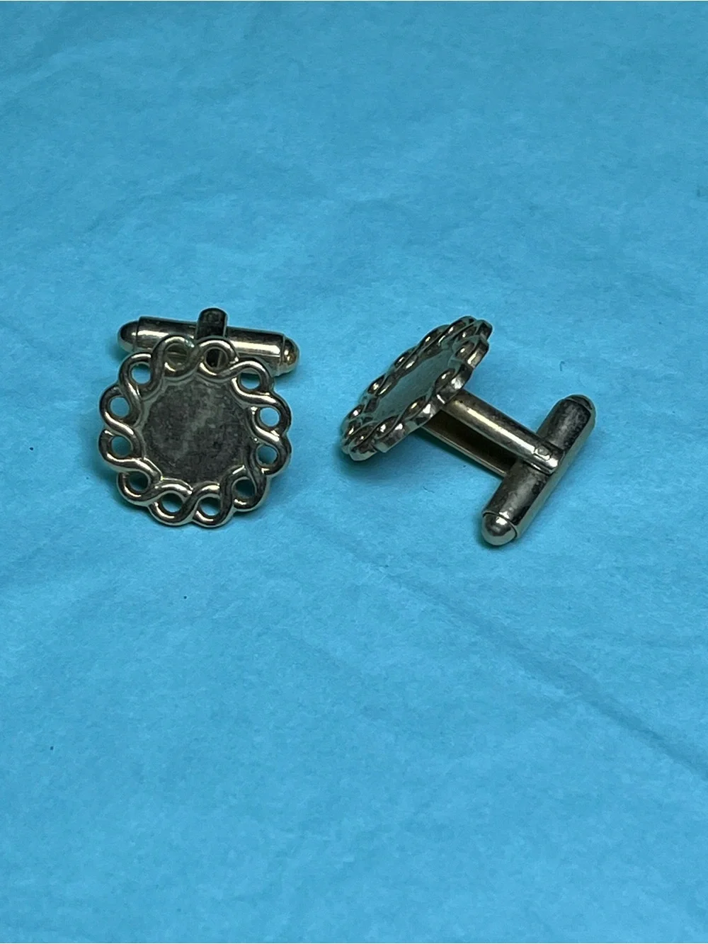 Men's Silver-Tone Round Filigree Cufflinks
